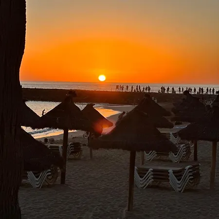 2 Personnes Tenerife Sud San Eugenio * أذيخي