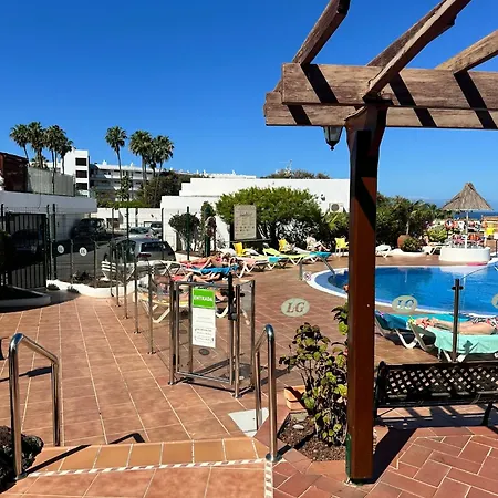 2 Personnes Tenerife Sud San Eugenio Апартаменты *