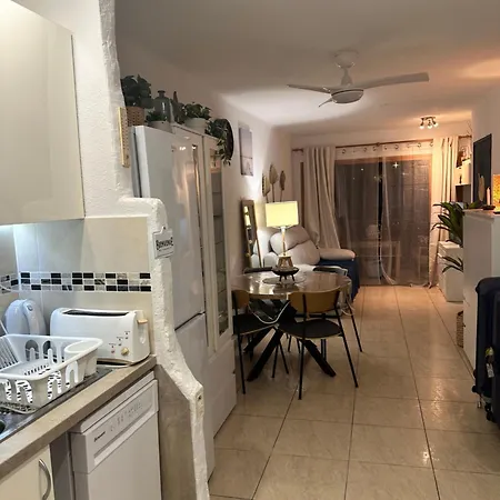 2 Personnes Tenerife Sud San Eugenio * أذيخي